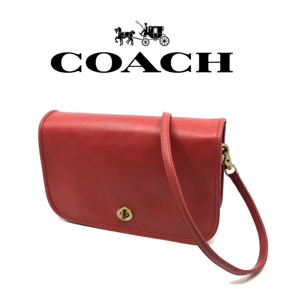 Coach Handbags - RARE Vintage COACH Convertible Clutch Shoulder Bag